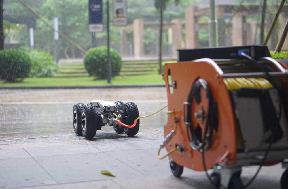 南水新村管道检测机器人