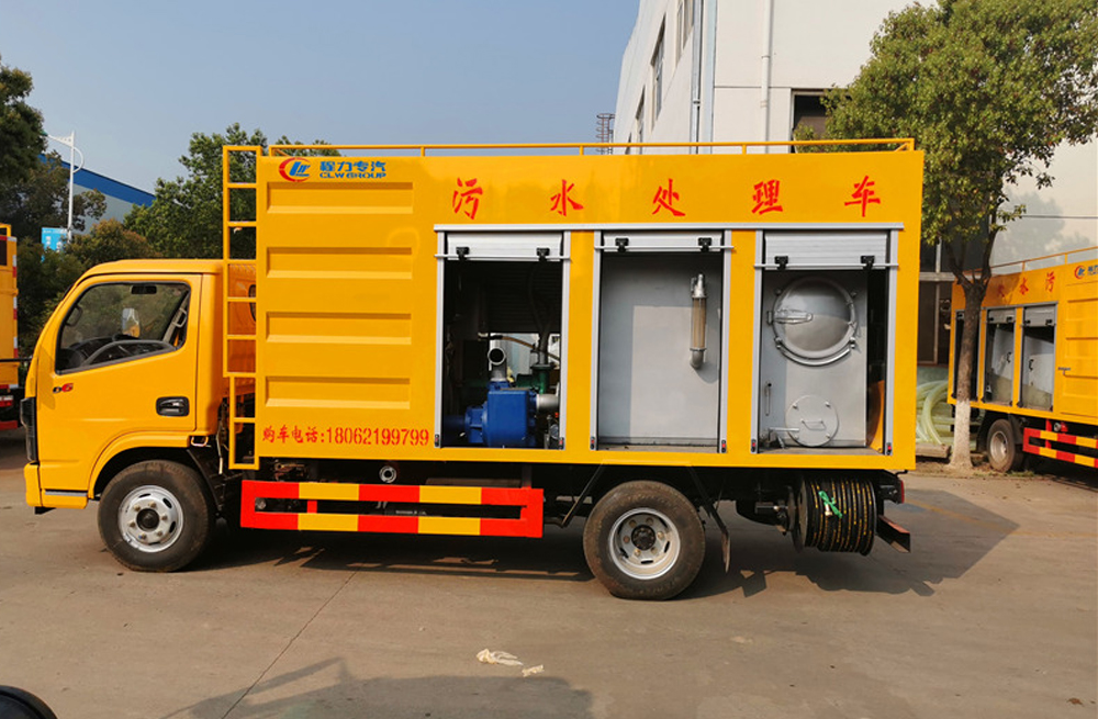 南水新村污水分离车